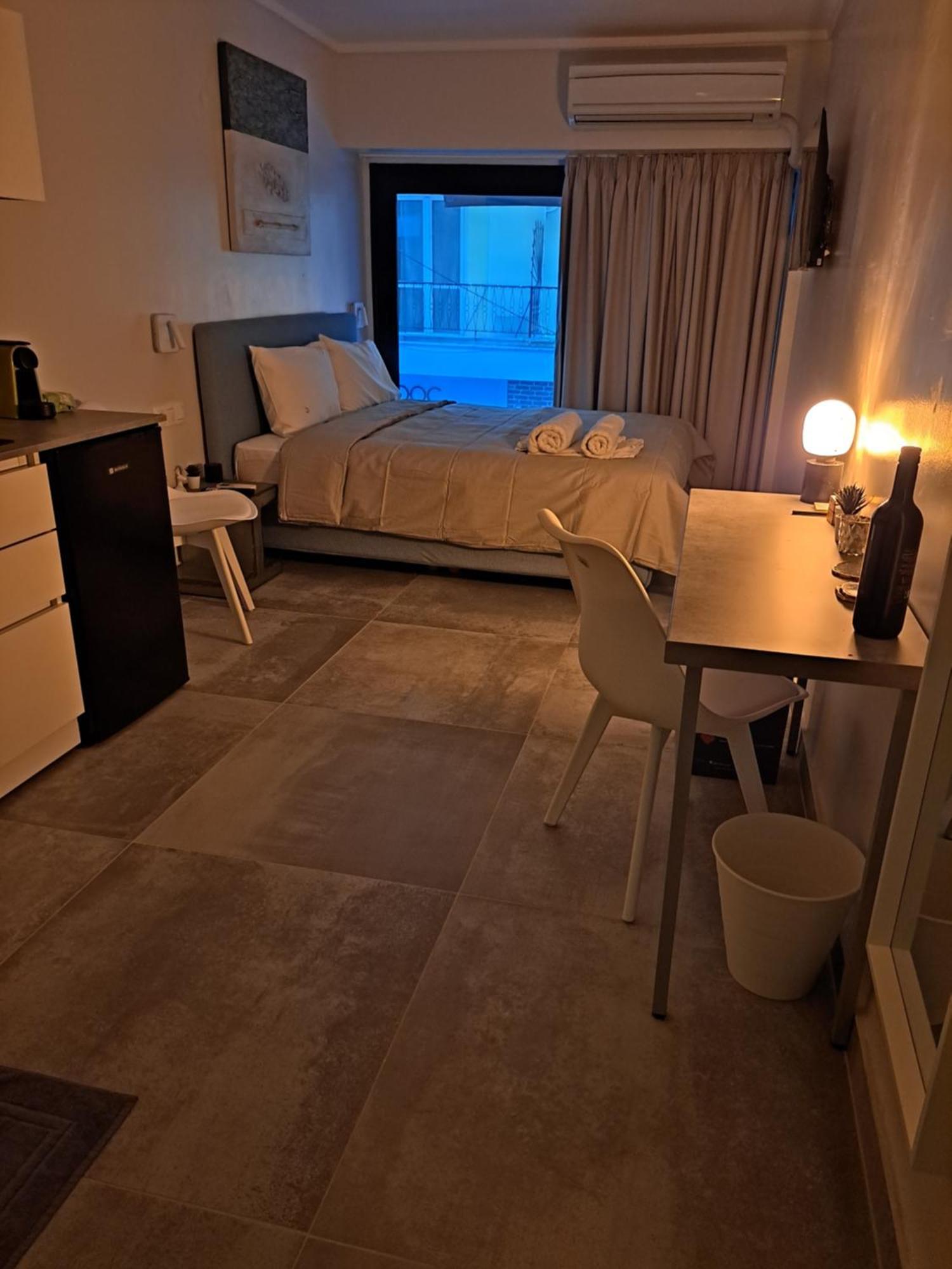 Centerstage1 Boutique Apartment - Hemisphere1 Stylish Studio Salonicco Esterno foto